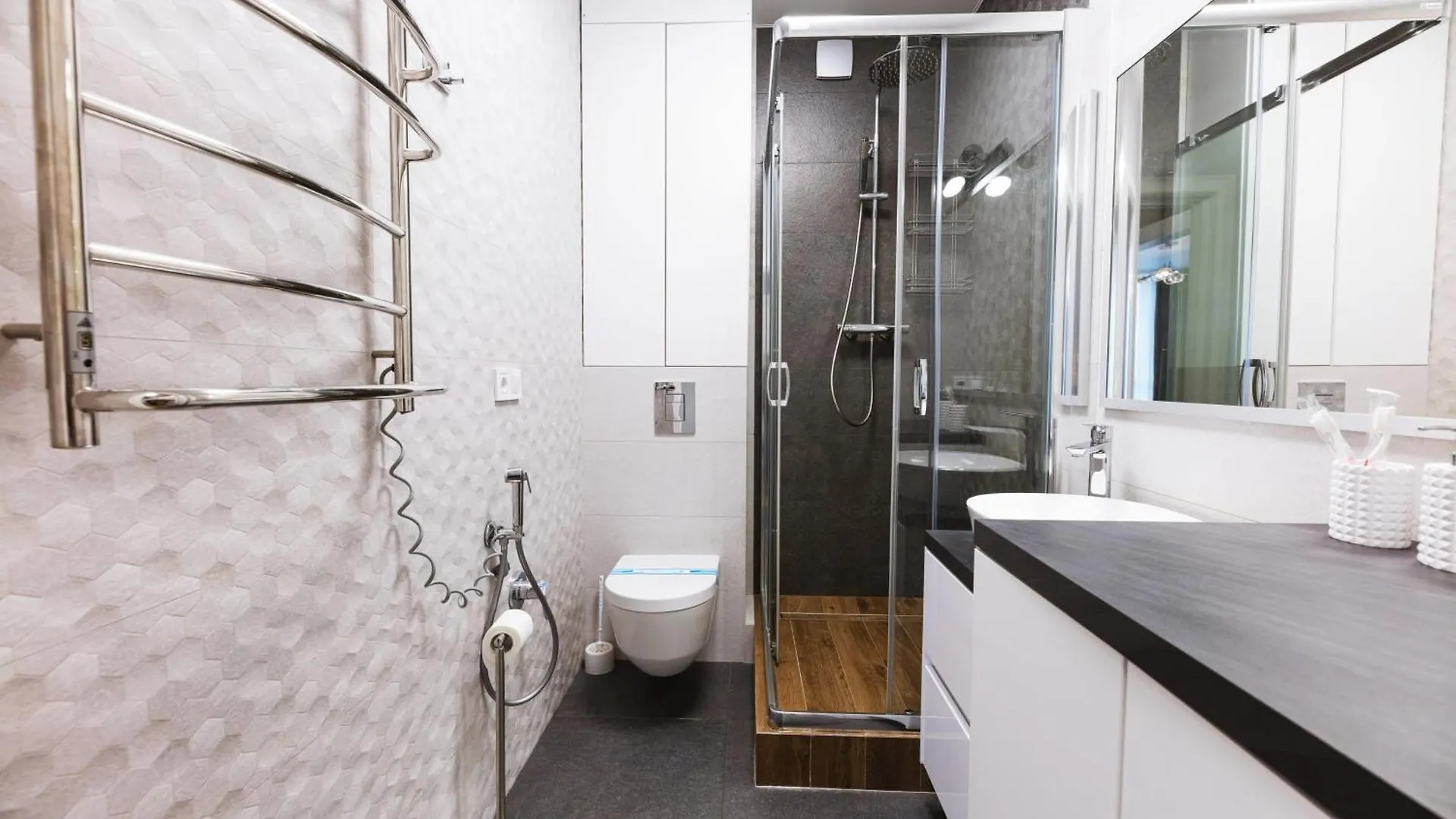 Aparthotel Nyvky Like Home - Файна Таун - Квартира 398 Kyiv